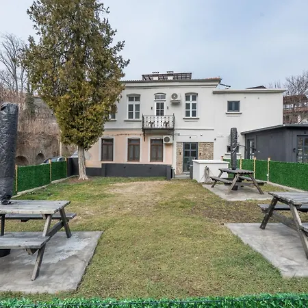 Apartman Tsarevets Big Group N7even Free Str. Parking