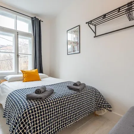 Apartman Tsarevets Big Group N7even Free Str. Parking